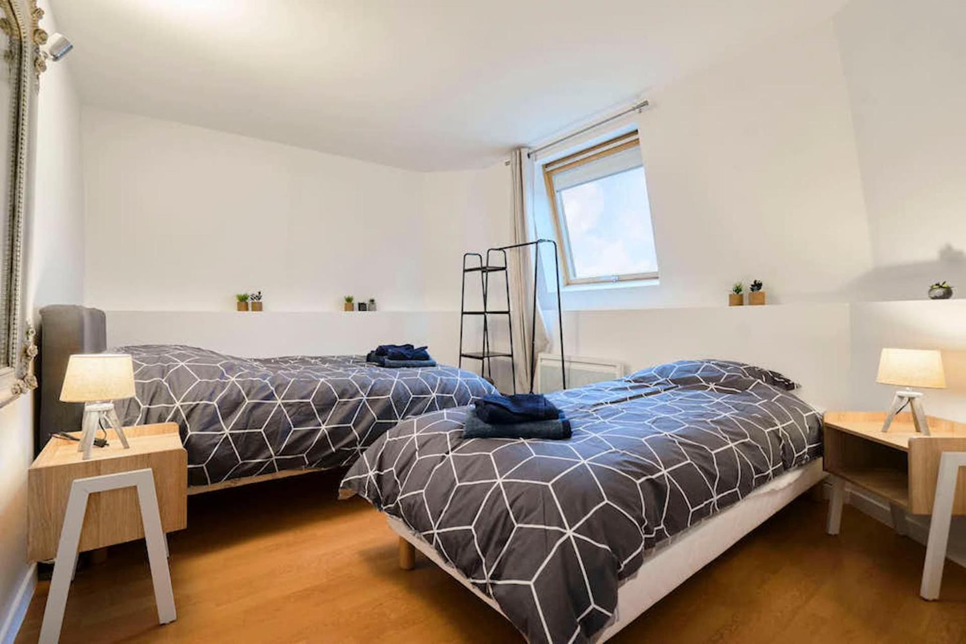 Locationstourcoing - Le Duplex Apartment Exterior photo